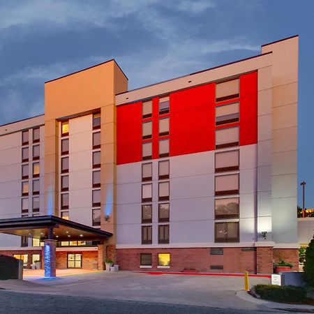סנדי ספרינגס Holiday Inn Express & Suites Atlanta Perimeter Mall Hotel By Ihg מראה חיצוני תמונה