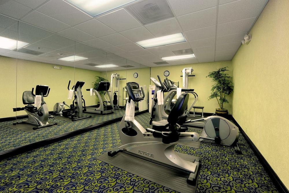 סנדי ספרינגס Holiday Inn Express & Suites Atlanta Perimeter Mall Hotel By Ihg מראה חיצוני תמונה