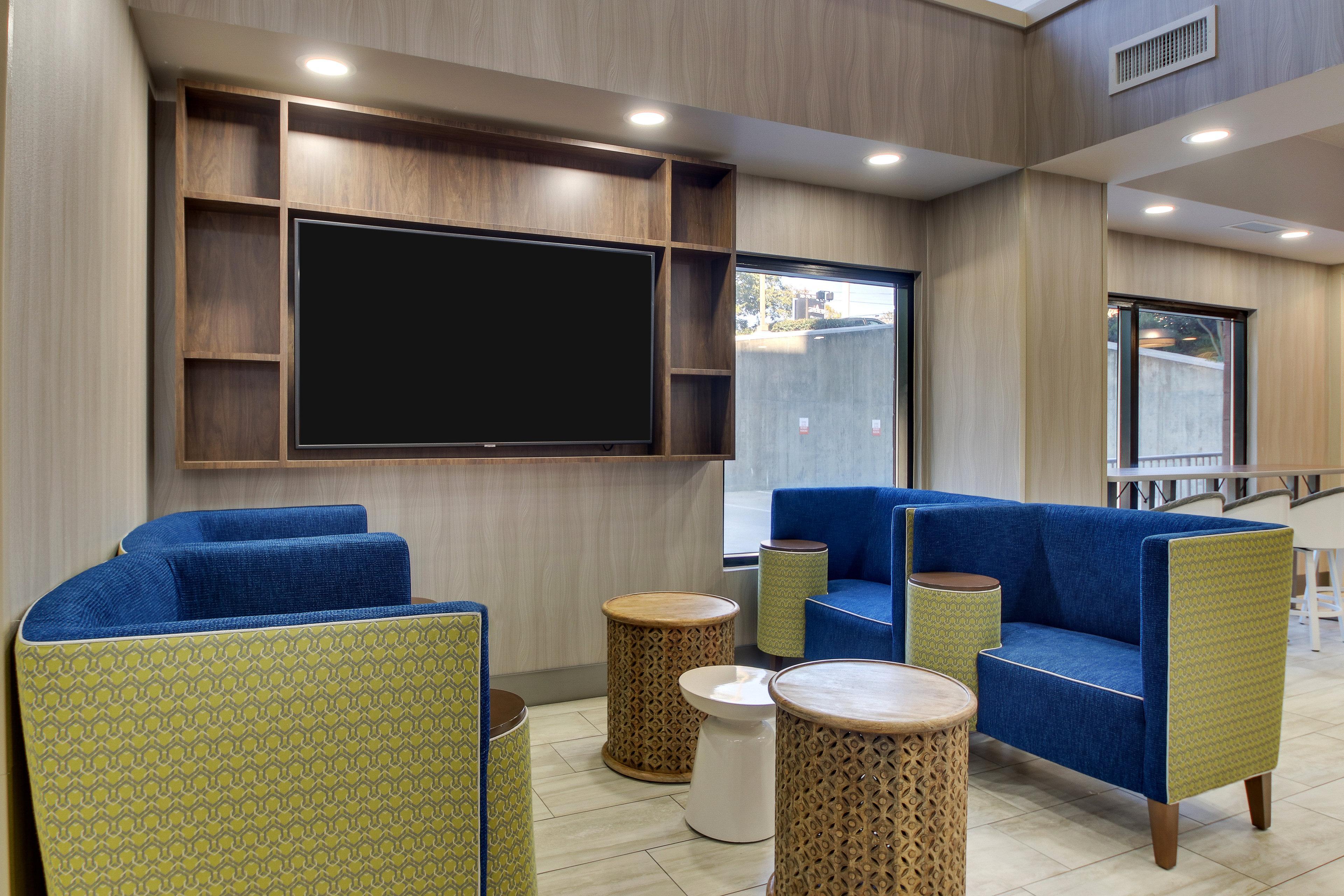 סנדי ספרינגס Holiday Inn Express & Suites Atlanta Perimeter Mall Hotel By Ihg מראה חיצוני תמונה