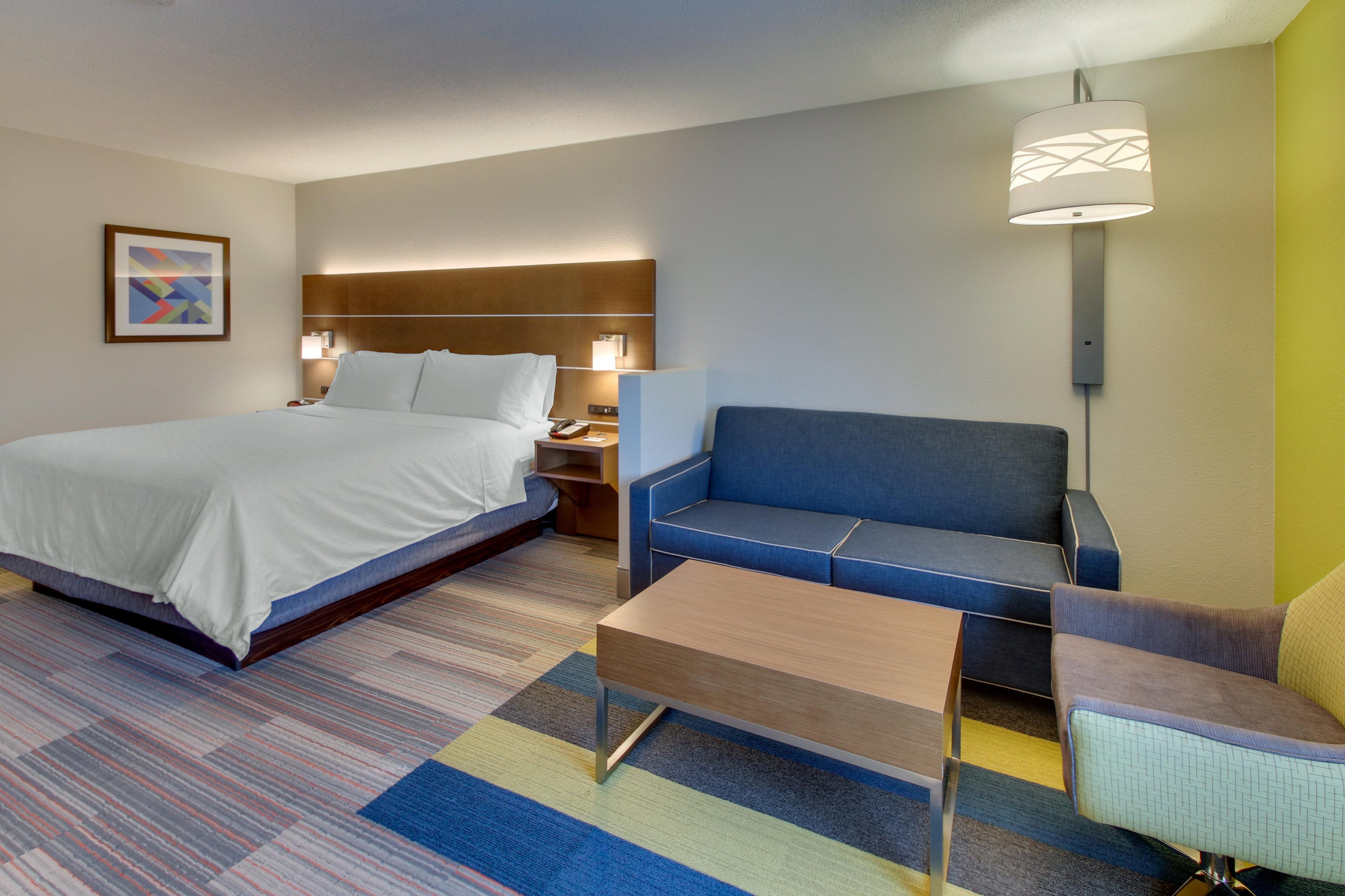 סנדי ספרינגס Holiday Inn Express & Suites Atlanta Perimeter Mall Hotel By Ihg מראה חיצוני תמונה