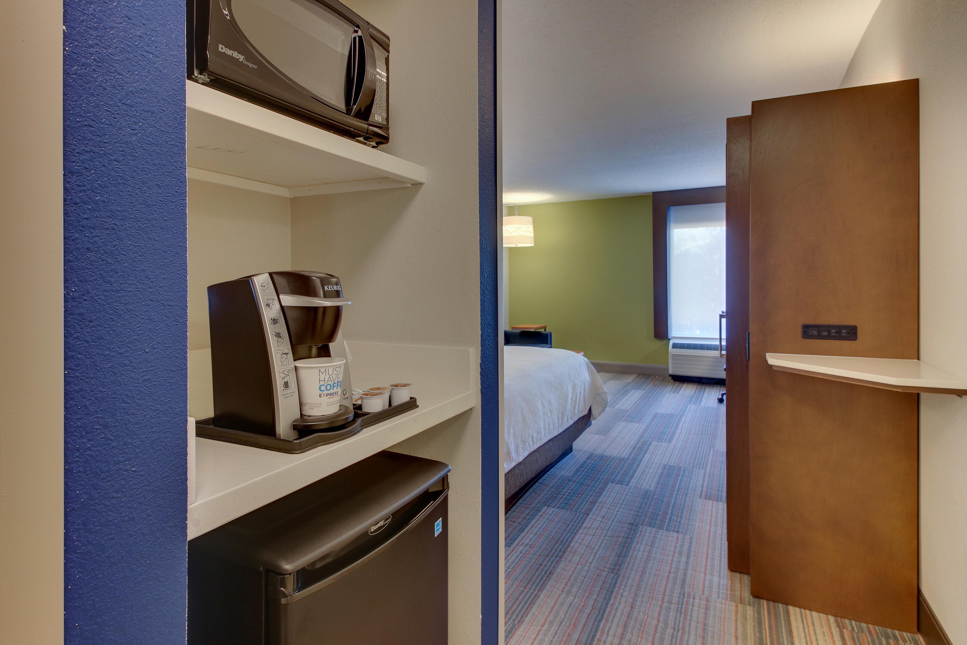 סנדי ספרינגס Holiday Inn Express & Suites Atlanta Perimeter Mall Hotel By Ihg מראה חיצוני תמונה